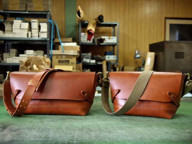 革製ショルダーバッグのサイズ比較