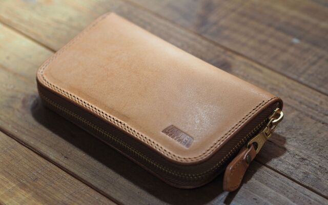 ミドルウォレット